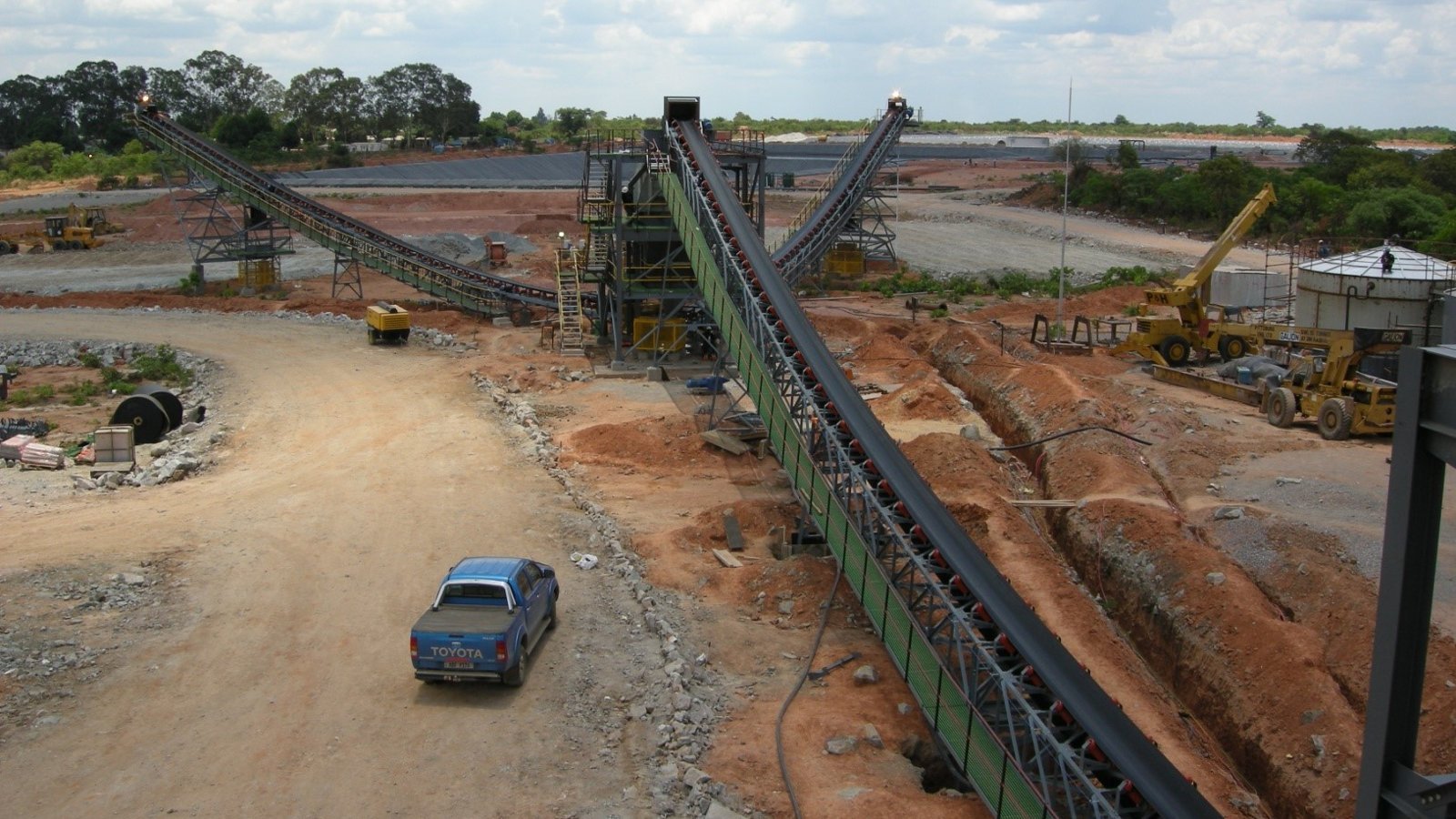 Lusanga mining conveyor project